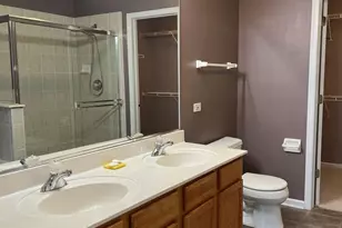 2210 Scott Ln, Aurora, IL 60502 - Photo 13