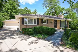 750 Marston Ave, Glen Ellyn, IL 60137 - Photo 3
