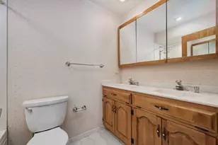 9414 Ozanam Ave, Morton Grove, IL 60053 - Photo 13