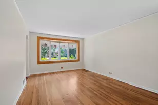 6132 N Overhill Ave, Chicago, IL 60631 - Photo 3