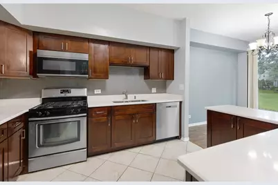 1175 Regency Drive, Schaumburg, IL 60193 - Photo 5