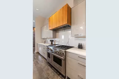 401 N Aberdeen Street #4N, Chicago, IL 60642 - Photo 17