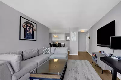 2740 N Pine Grove Avenue #9B, Chicago, IL 60614 - Photo 3