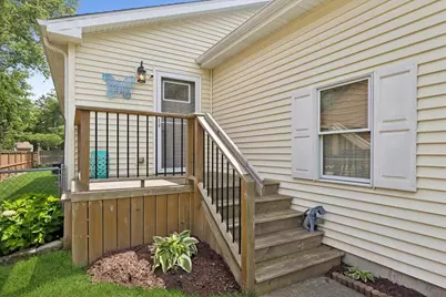 10116 Lund Avenue, Algonquin, IL 60102 - Photo 3