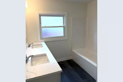 108 Deleon Street, Ottawa, IL 61350 - Photo 19