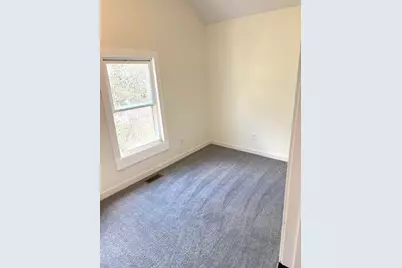 108 Deleon Street, Ottawa, IL 61350 - Photo 9
