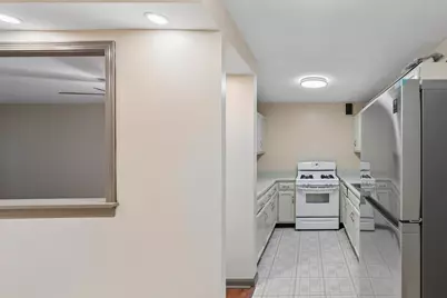 2211 S Stewart Avenue #1A, Lombard, IL 60148 - Photo 11