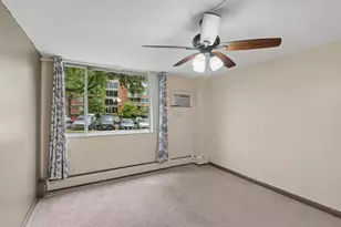 2211 S Stewart Ave, Lombard, IL 60148 - Photo 15