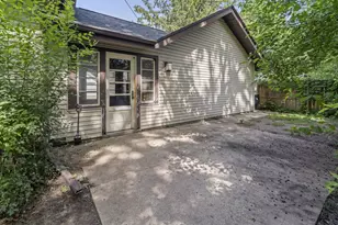 1611 Yonge St, Rockford, IL 61103 - Photo 43