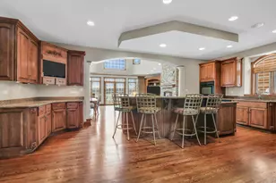 38856 N Cedar Crest Dr, Lake Villa, IL 60046 - Photo 5