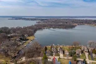38856 N Cedar Crest Dr, Lake Villa, IL 60046 - Photo 3