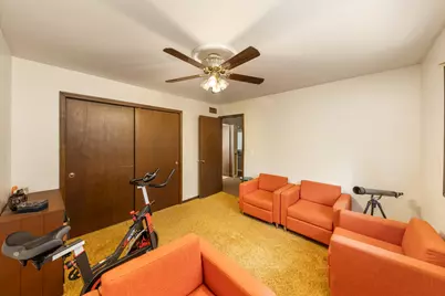 871 N Gladstone Avenue, Aurora, IL 60506 - Photo 29