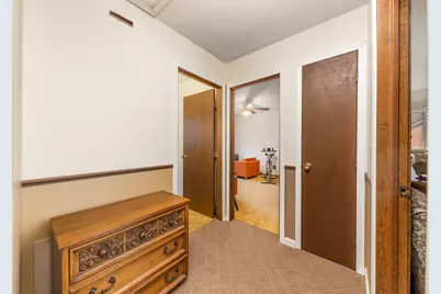 871 N Gladstone Avenue, Aurora, IL 60506 - Photo 21