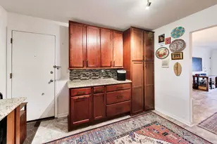 900 S Plum Grove Rd, Palatine, IL 60067 - Photo 11