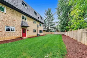 900 S Plum Grove Rd, Palatine, IL 60067 - Photo 23