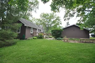 35909 N Helendale Rd, Ingleside, IL 60041 - Photo 3