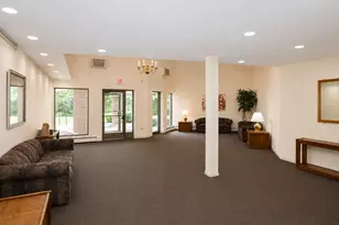 1500 Robin Cir, Hoffman Estates, IL 60194 - Photo 13