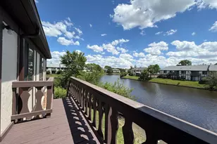 1956 N Hidden Creek Circle, Palatine, IL 60074 - Photo 27