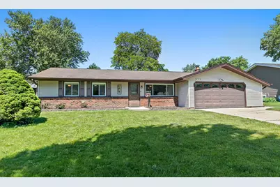 616 Clover Lane, Schaumburg, IL 60193 - Photo 1