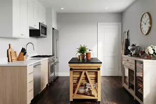 3107 N Harding Ave, Chicago, IL 60618 - Photo 5