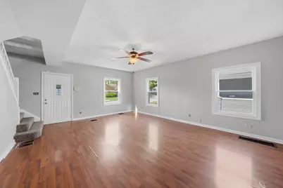 427 W Marion Street, Joliet, IL 60436 - Photo 5