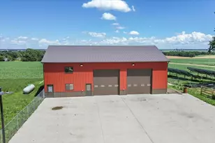 21184 Allentown Rd, Pekin, IL 61554 - Photo 37