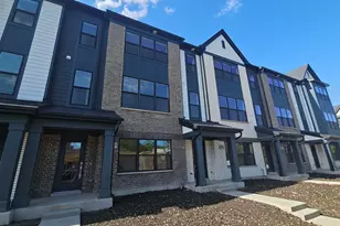 6429 Main St, Morton Grove, IL 60053 - Photo 1