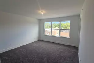 6429 Main St, Morton Grove, IL 60053 - Photo 15