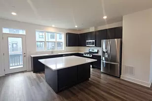 6429 Main St, Morton Grove, IL 60053 - Photo 23