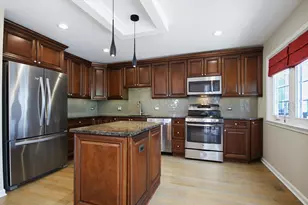 1815 Crain St, Evanston, IL 60202 - Photo 3