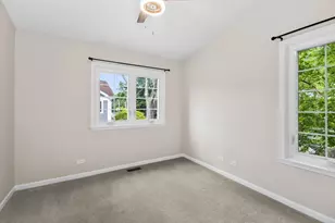 1815 Crain St, Evanston, IL 60202 - Photo 17