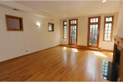 824 W Buckingham Place #1, Chicago, IL 60657 - Photo 5