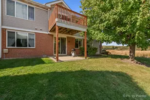 1028 Draper Rd, McHenry, IL 60050 - Photo 5