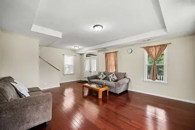217 Michigan Street, Elgin, IL 60120 - Photo 5