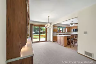 2120 Meadow Dr, Lindenhurst, IL 60046 - Photo 11