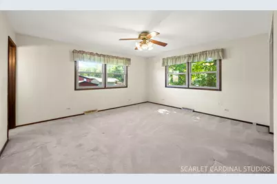 2120 Meadow Drive, Lindenhurst, IL 60046 - Photo 23