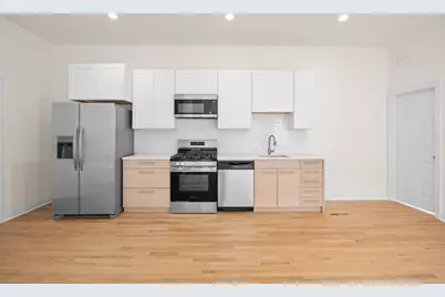 3107 N Harding Avenue #2W, Chicago, IL 60618 - Photo 5