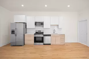 3107 N Harding Ave, Chicago, IL 60618 - Photo 5