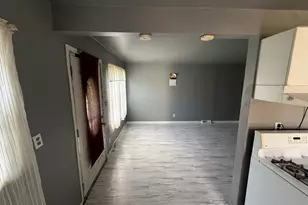63 W 141st St, Dixmoor, IL 60426 - Photo 3
