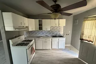 63 W 141st St, Dixmoor, IL 60426 - Photo 5