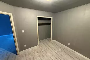 63 W 141st St, Dixmoor, IL 60426 - Photo 15