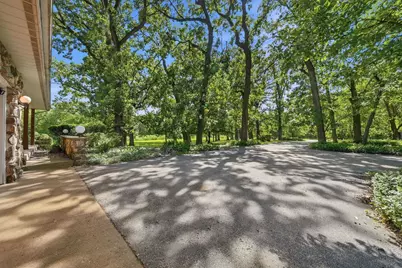 19631 NW Frontage Road, Shorewood, IL 60404 - Photo 3