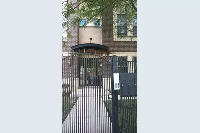 5911 W Corcoran Place #1E, Chicago, IL 60644 - Photo 11