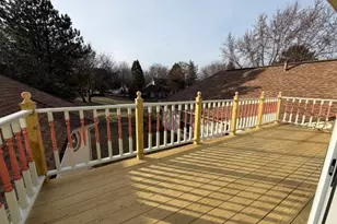 745 Regina Ct, Woodstock, IL 60098 - Photo 3
