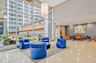 4250 N Marine Dr, Chicago, IL 60613 - Photo 5