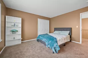 4501 W Westchester Ln, Libertyville, IL 60048 - Photo 21