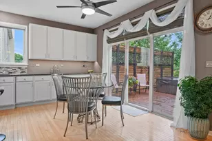 4501 W Westchester Ln, Libertyville, IL 60048 - Photo 11