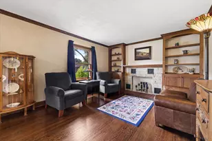 207 N Main St, Mount Prospect, IL 60056 - Photo 5