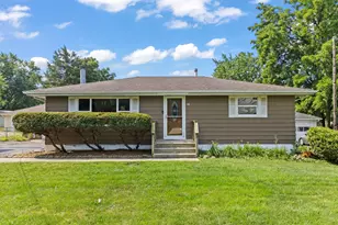 237 E North St, Lockport, IL 60441 - Photo 1