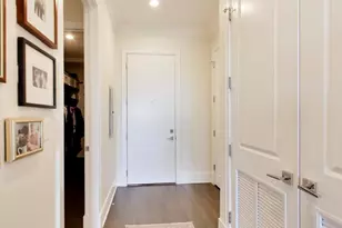 5748 N Hermitage Ave, Chicago, IL 60660 - Photo 5